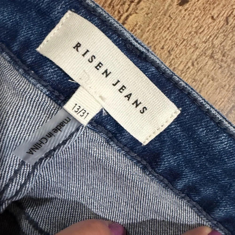 NWOT Risen Wide Leg Tummy Control Jeans with Navy Bow Accents Size 13 - Picture 5 of 5